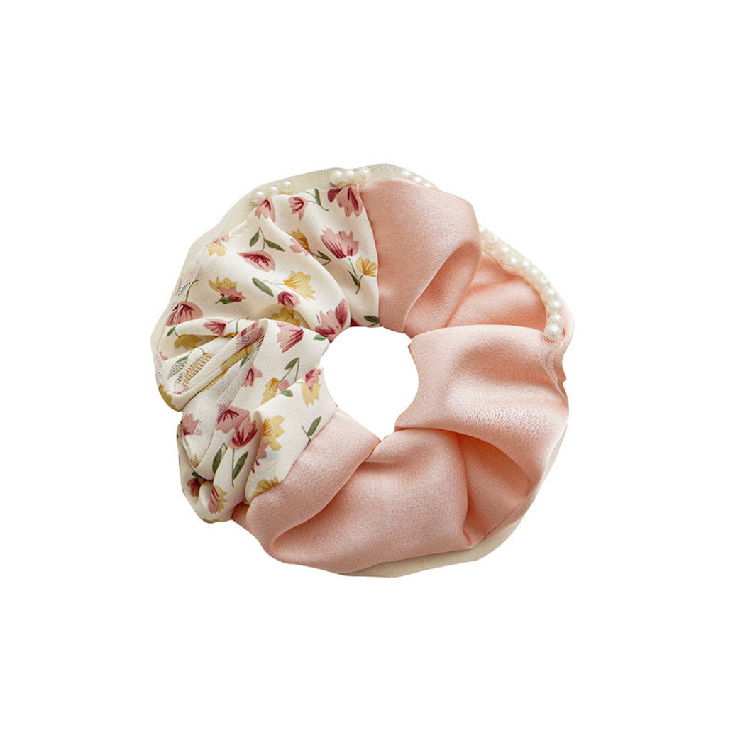 Gifty - Floral Two-Tone Scrunchie