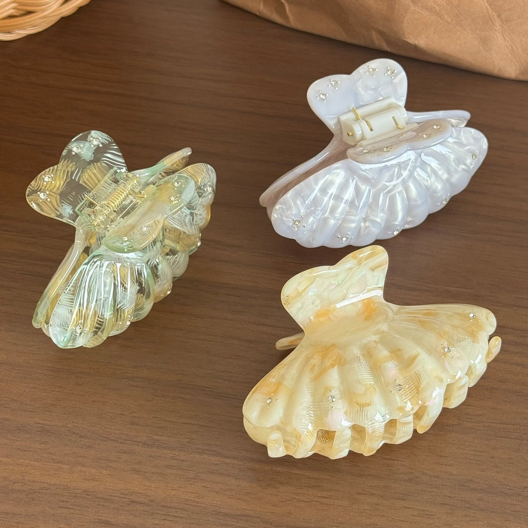Beau - Shell-Shaped Sparkle-Accent Hair Claw