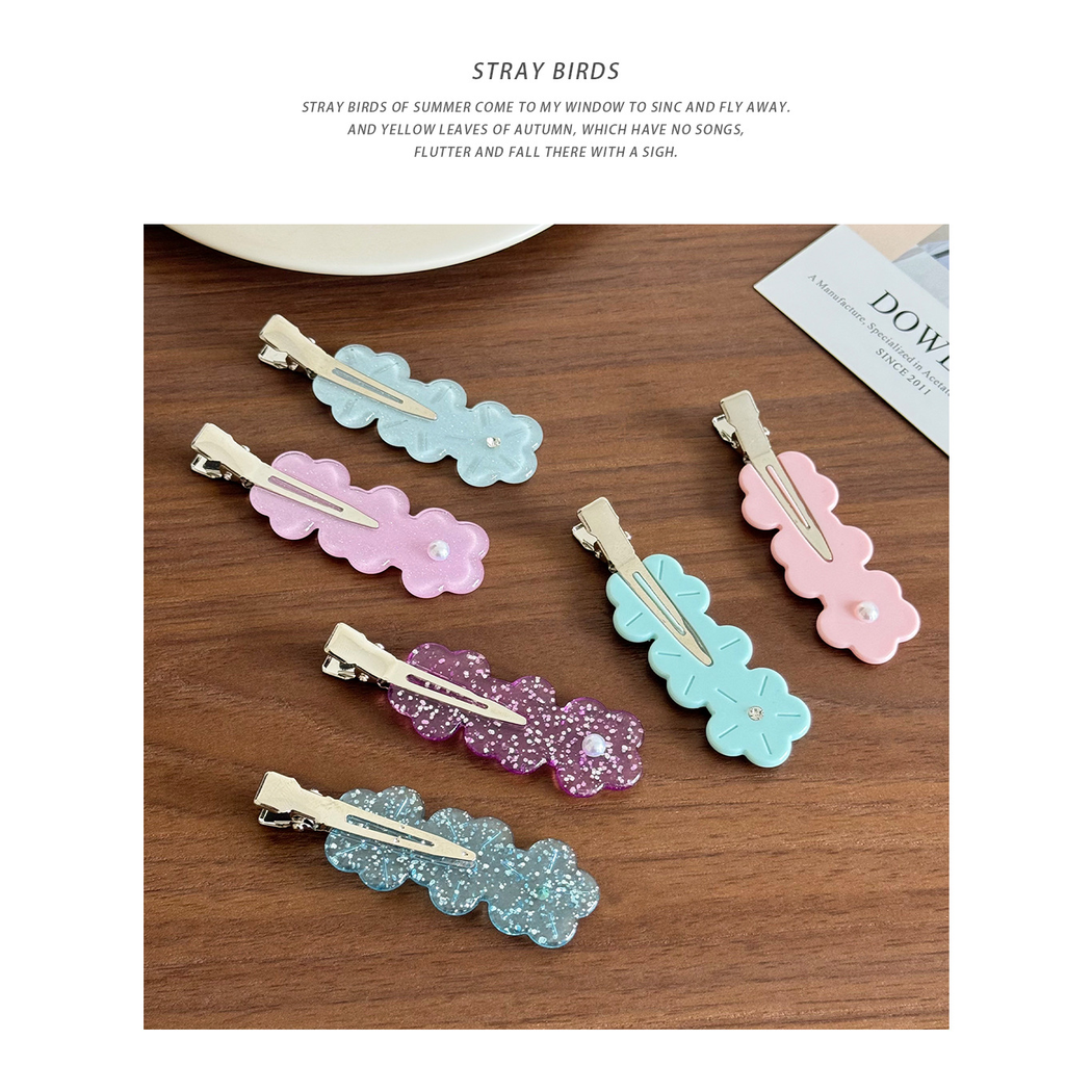 Beau - Three-Piece Floral Scalloped Hair Clips