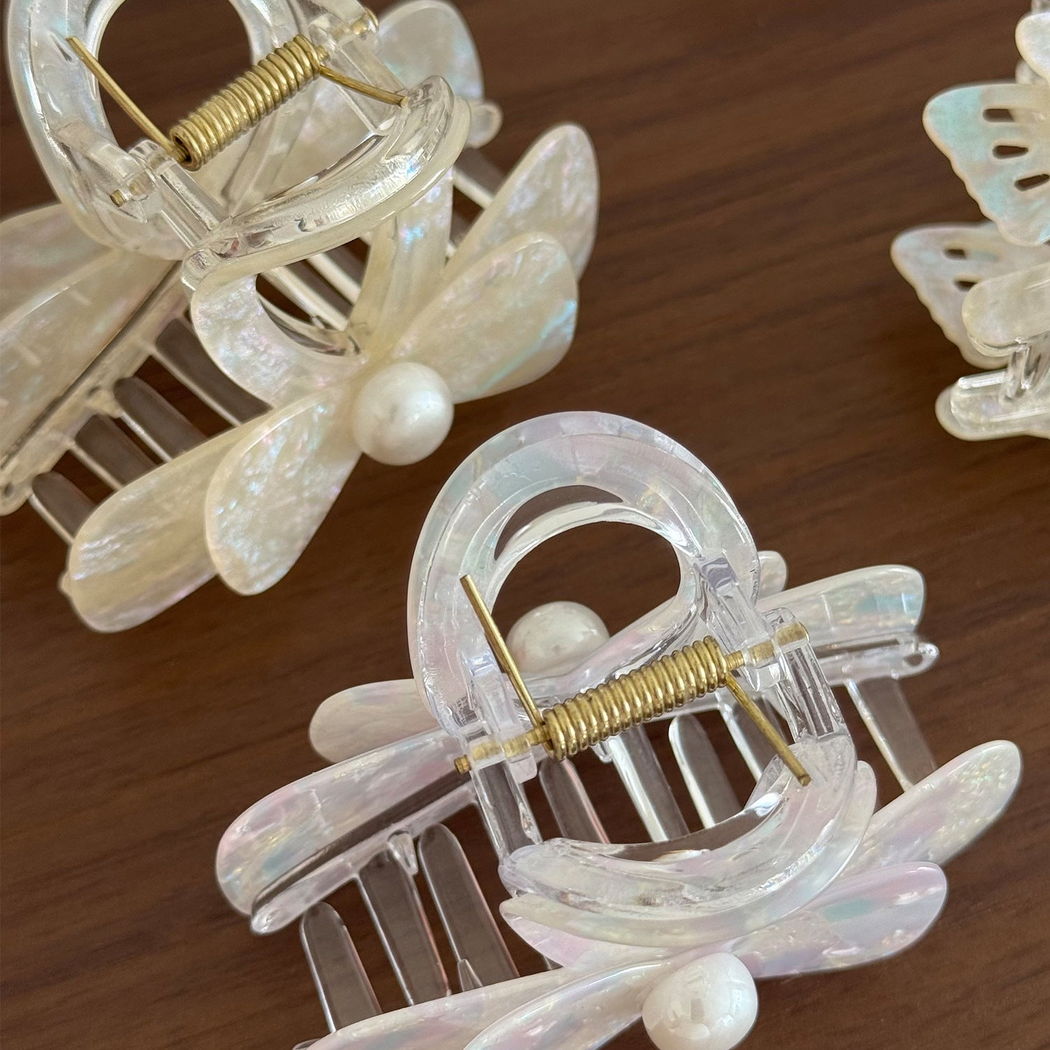 Beau - Butterfly-Motif Bow-Accent Hair Claw