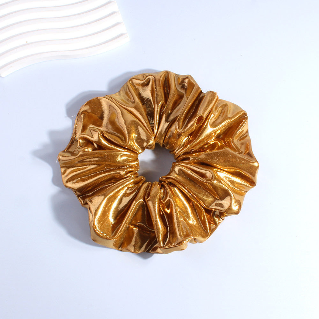 Gifty - Glossy Oversized Scrunchie