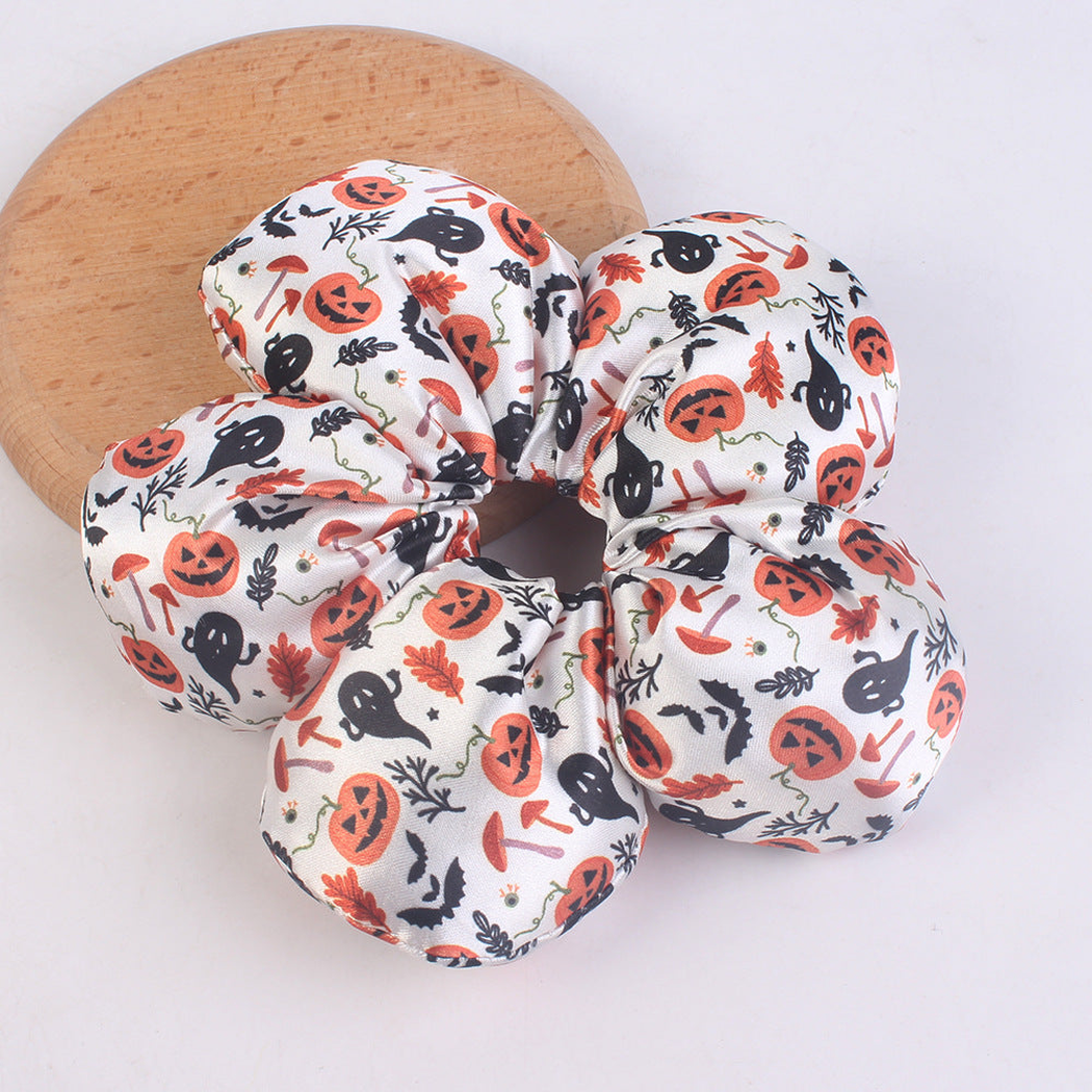 Gifty - Halloween Character-Print Scrunchie