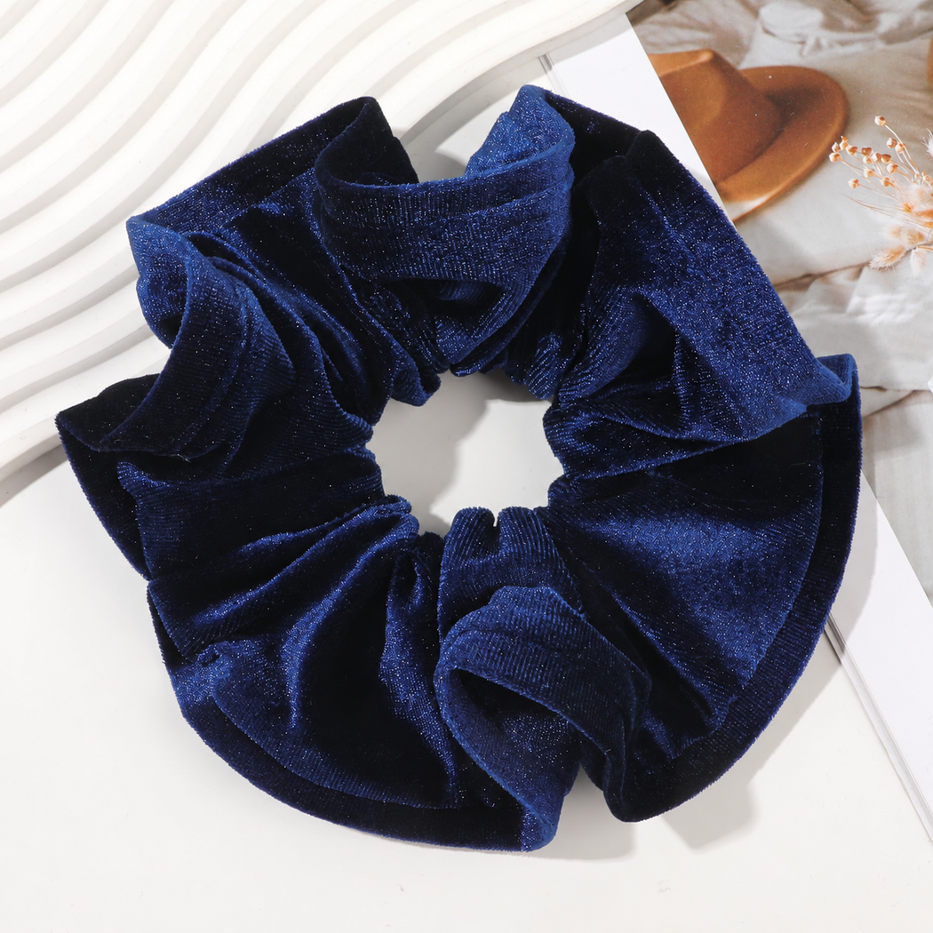 Gifty - Ribbed Ruffle-Edge Scrunchie