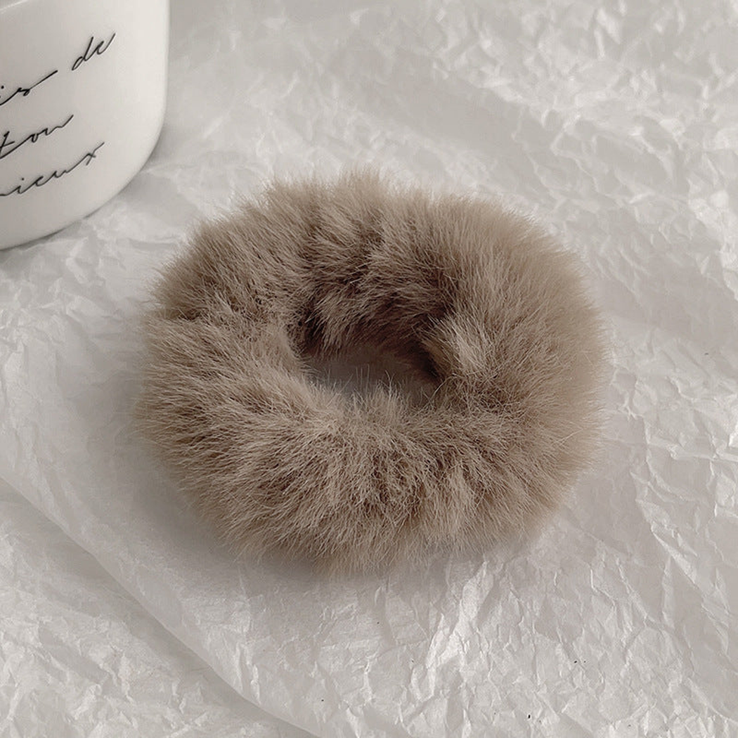 Gifty - Fluffy Thick-Band Scrunchie