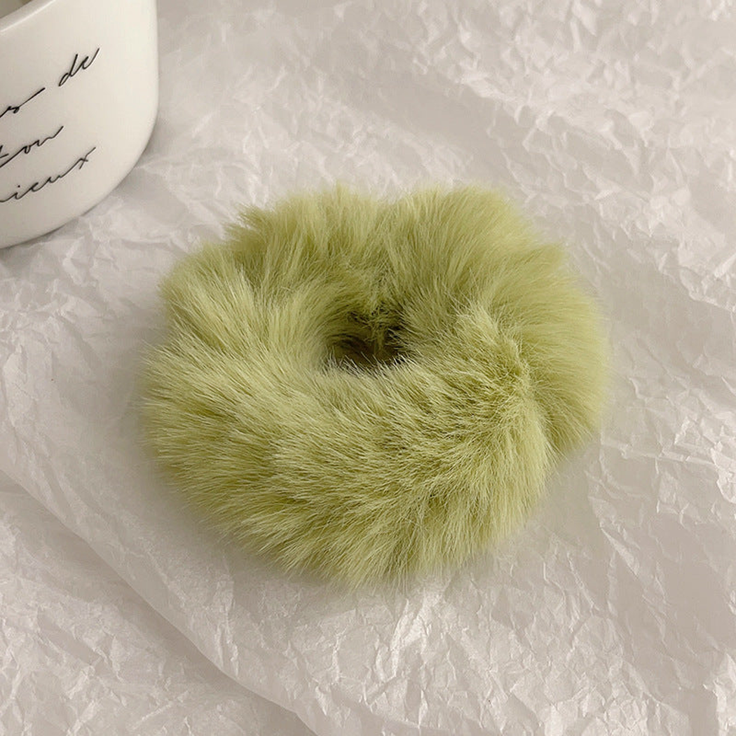 Gifty - Fluffy Thick-Band Scrunchie