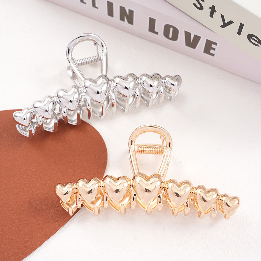 Beau - Seven-Heart Openwork Hair Claw