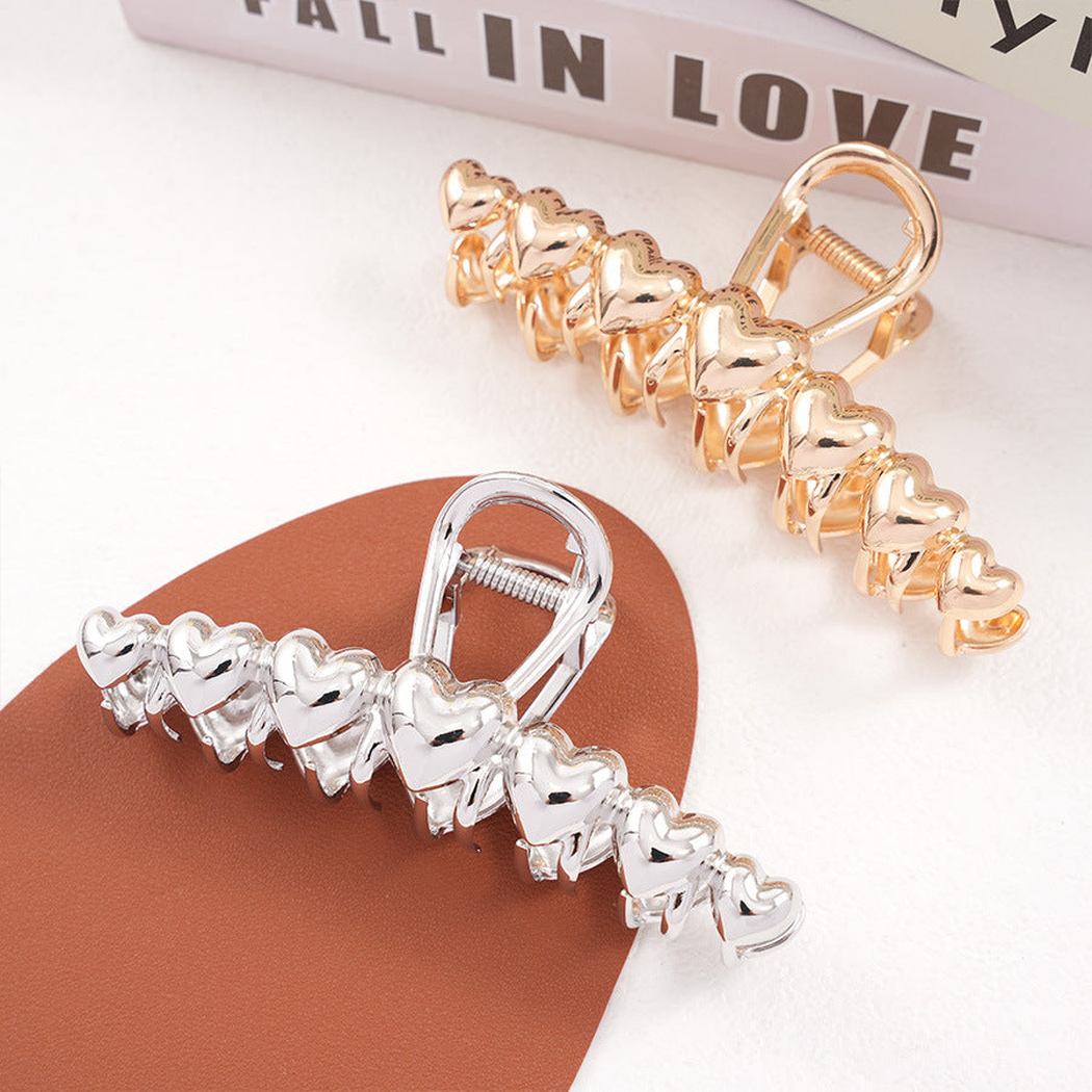 Beau - Seven-Heart Openwork Hair Claw