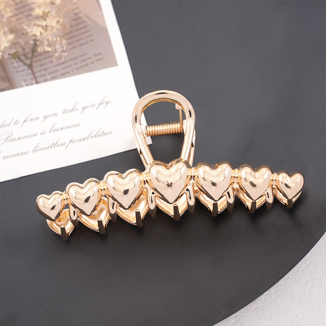 Beau - Seven-Heart Openwork Hair Claw