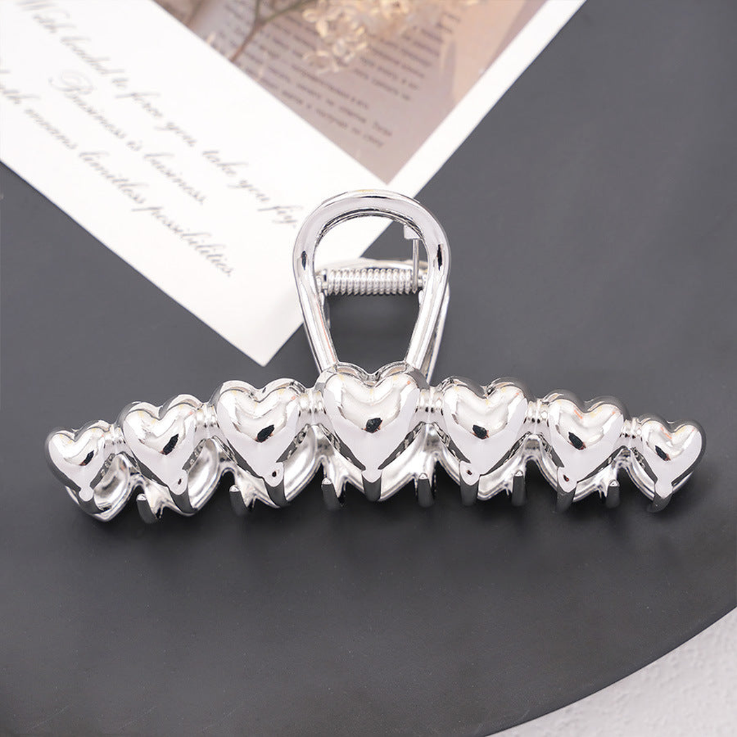 Beau - Seven-Heart Openwork Hair Claw