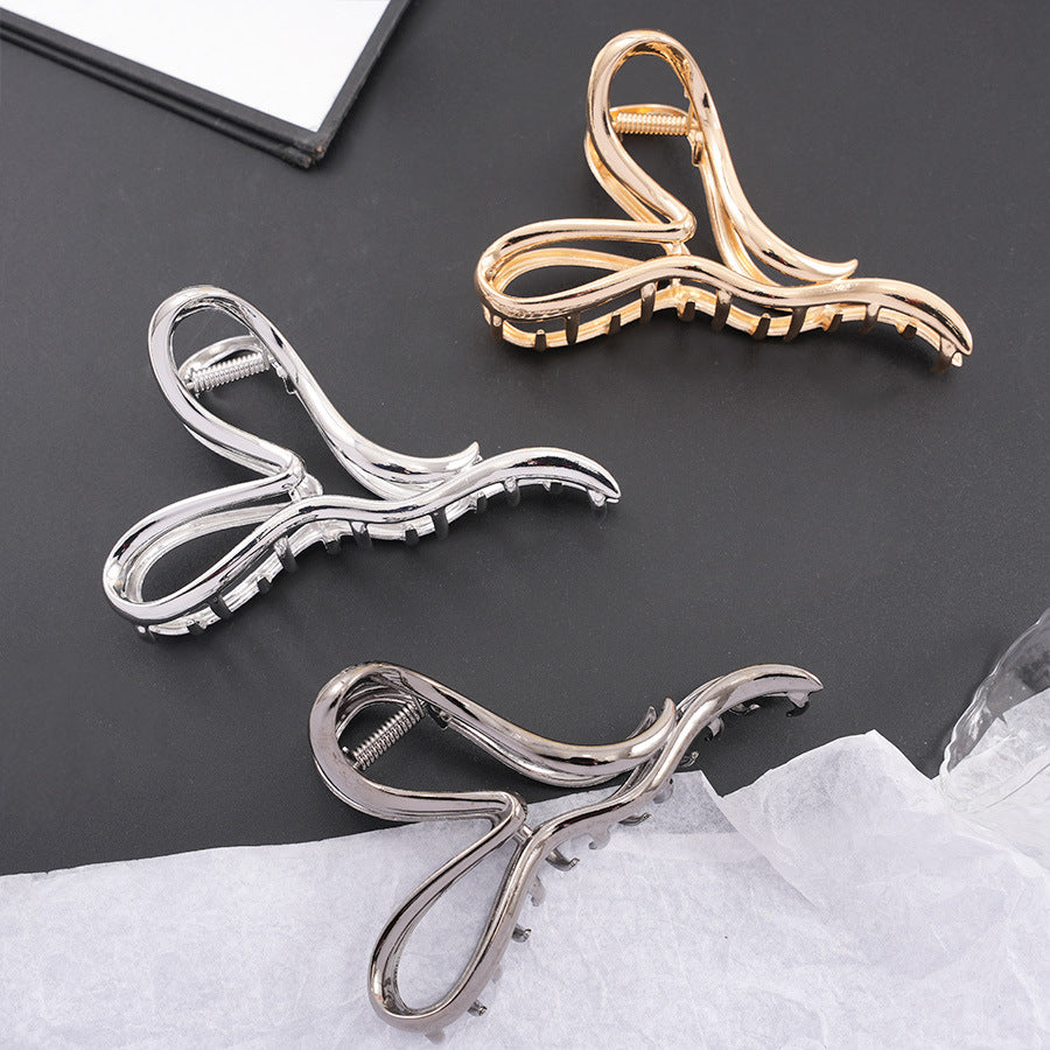 Beau - Abstract Heart Open Curve Hair Claw