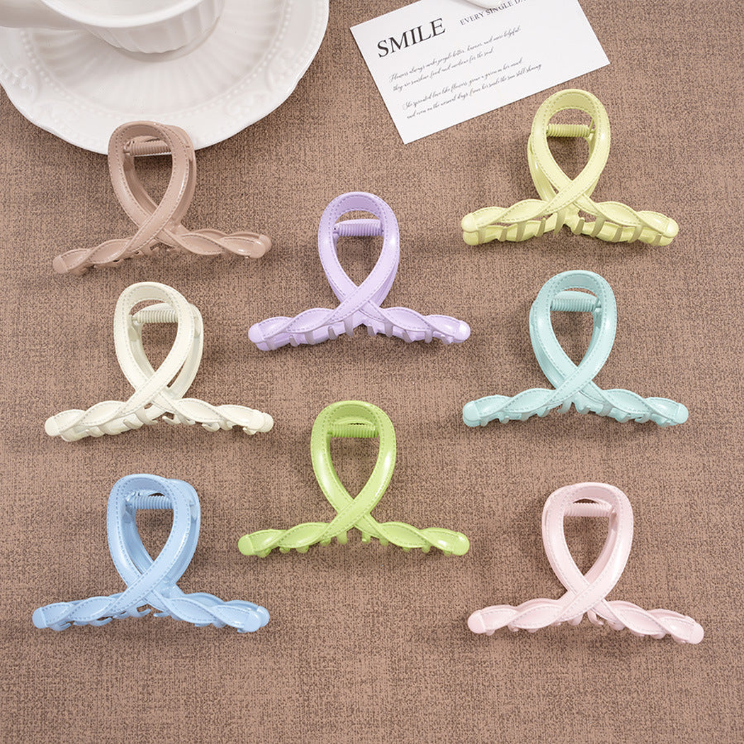 Beau - Twisted Loop Stitched Edge Hair Claw