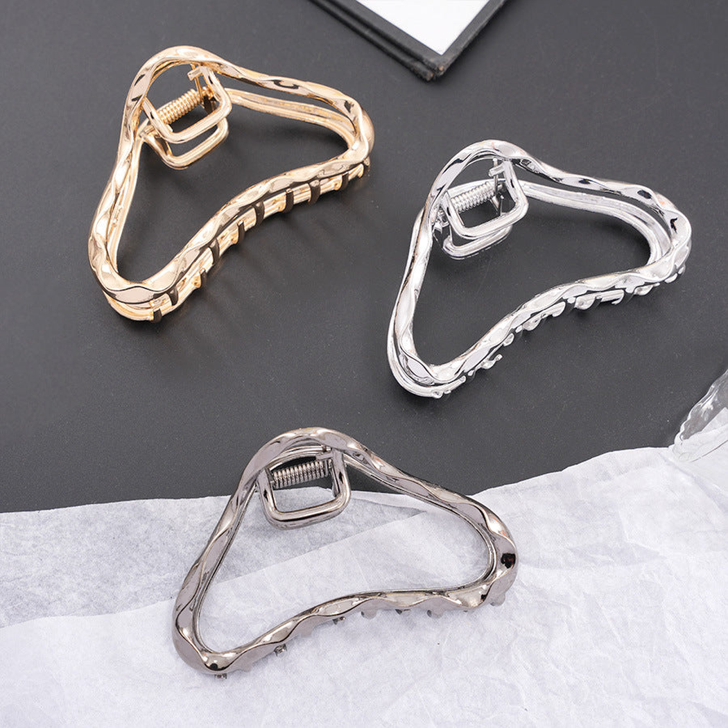 Beau - Cloud Outline Rippled Hair Claw