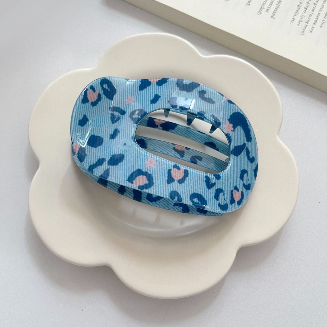 Beau - Blue Leopard Pattern Mixed Sculpted Hair Clip