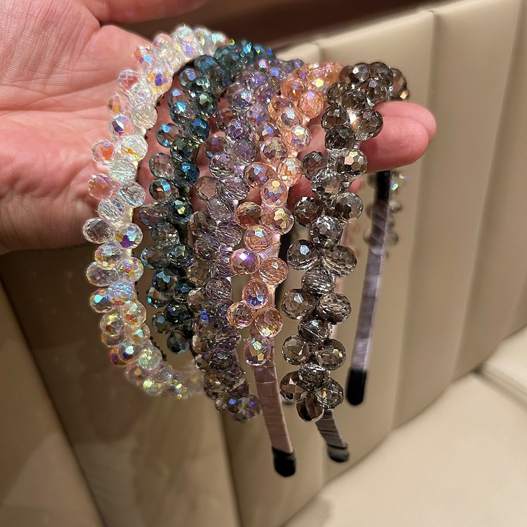 Gifty - Clustered Round Accents Wrapped Band Headband