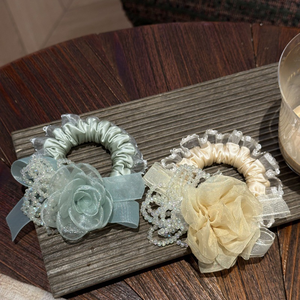 Gifty - Flower Motif Bow Detail Ruched Band Scrunchie