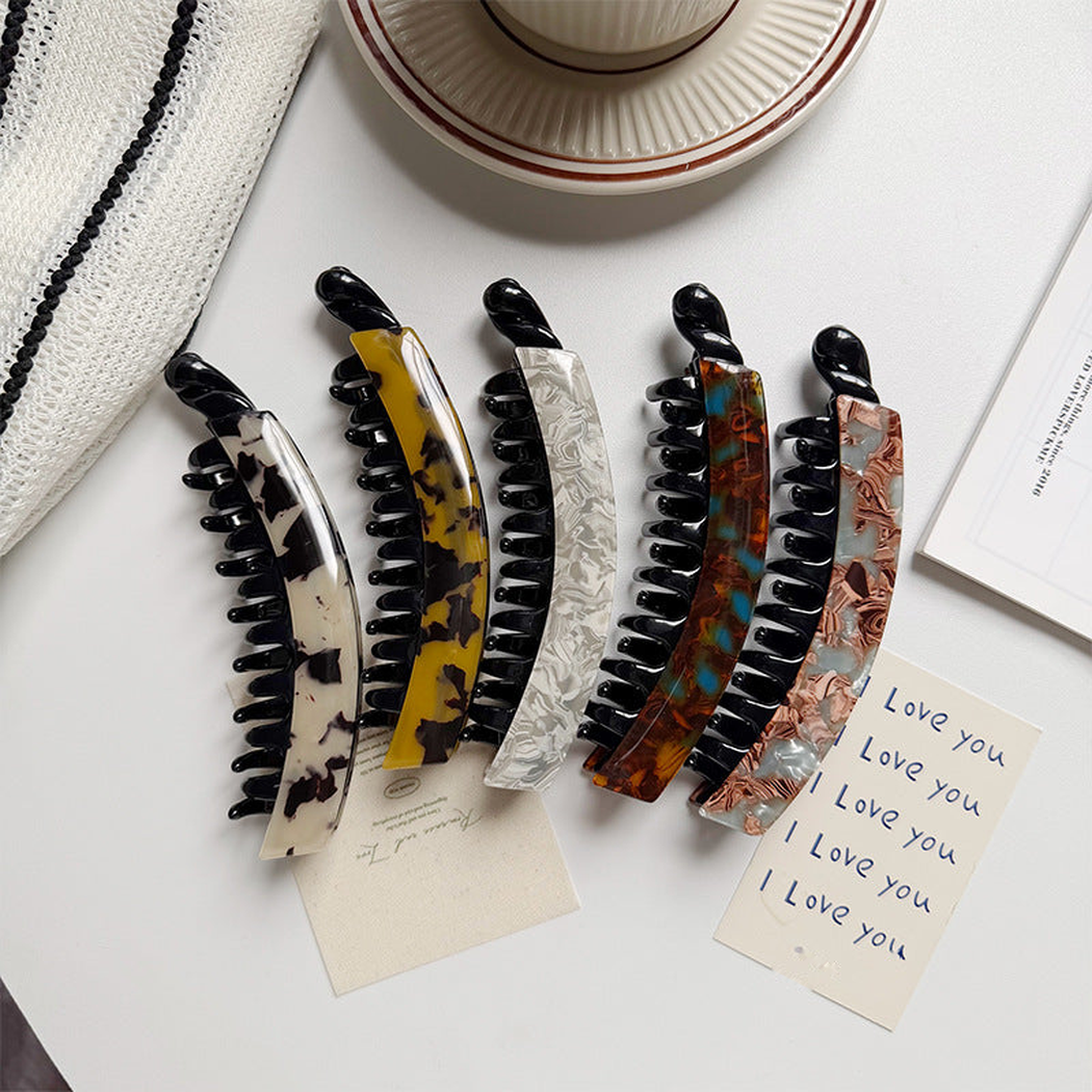 Beau - Elongated Curved Mottled Pattern Banana Clip