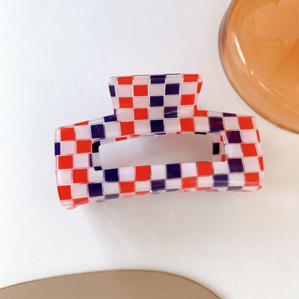 Beau - Checker-Pattern Two-Tone Hair Claw