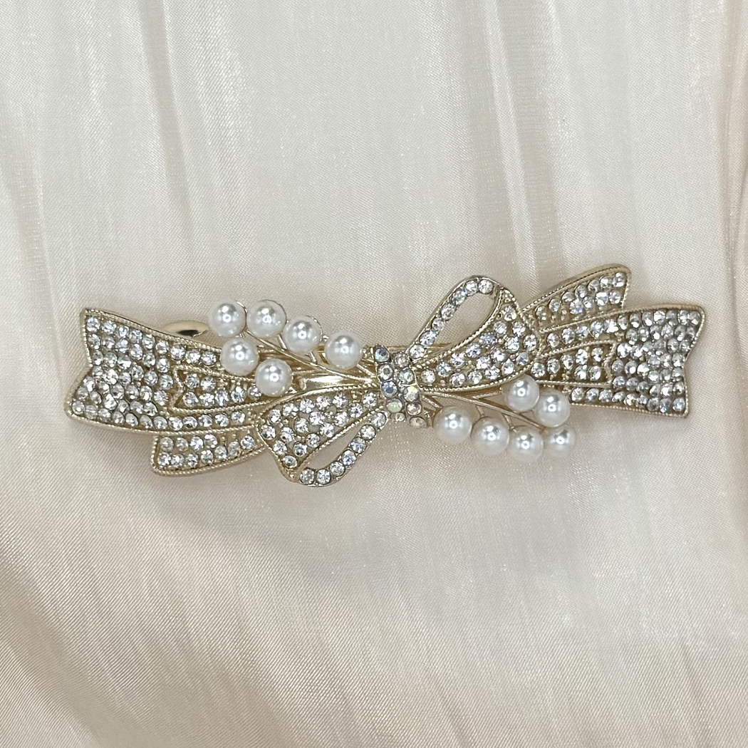 Beau - White Mixed-Motif Spring Hair Clip