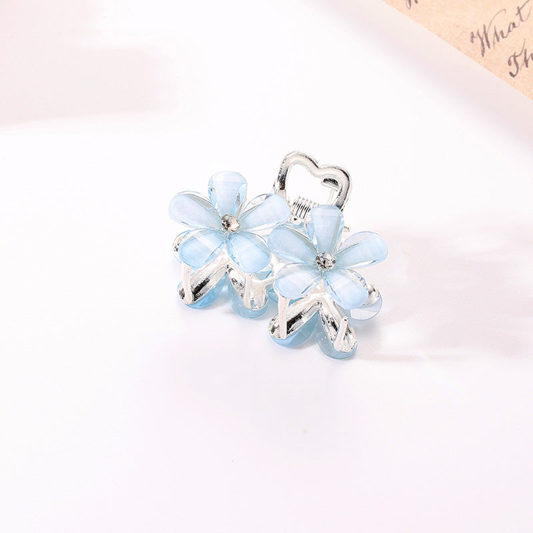 Beau - Twin-Blossom Petal-Outline Mini Hair Claw
