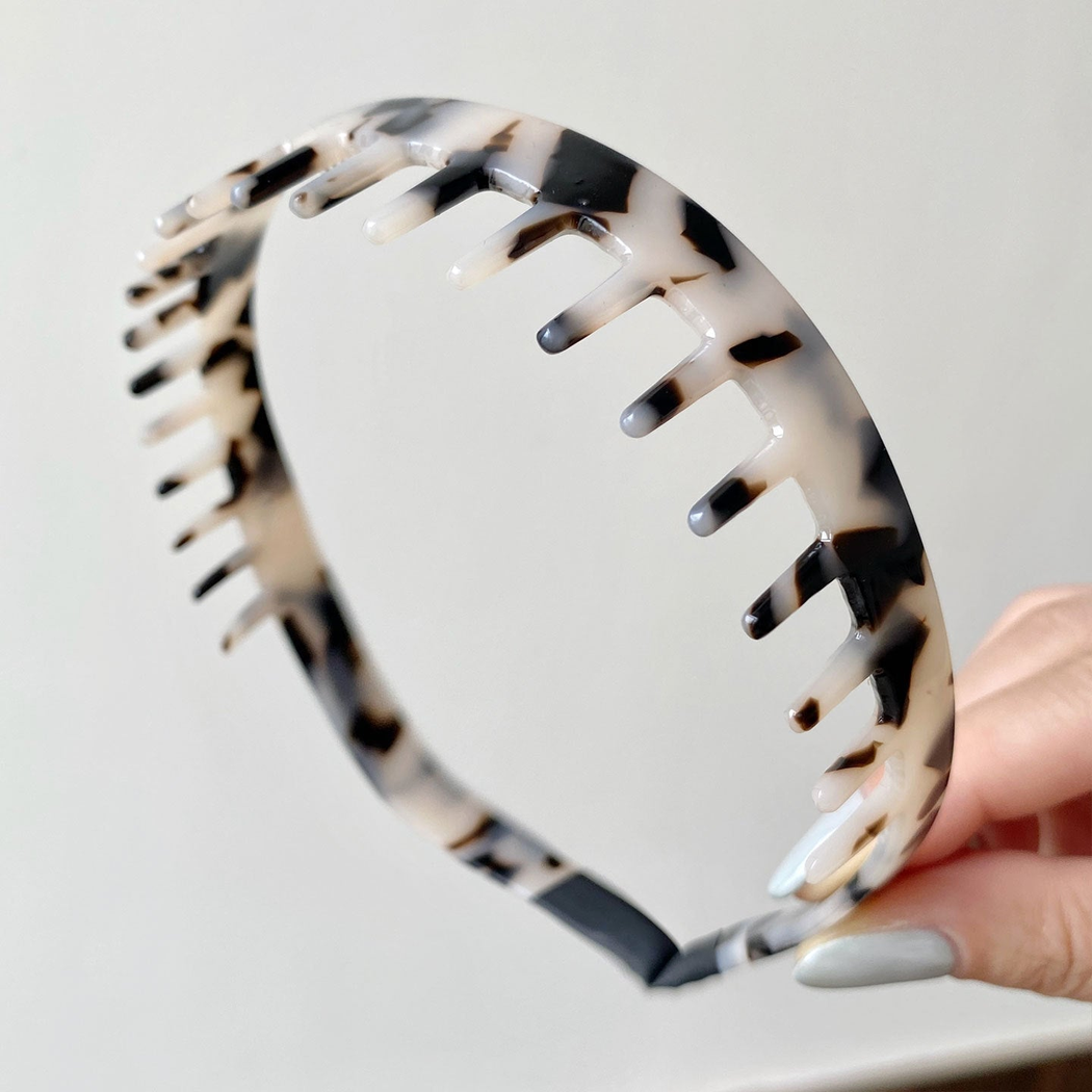 Gifty - Elevated Comb Headband