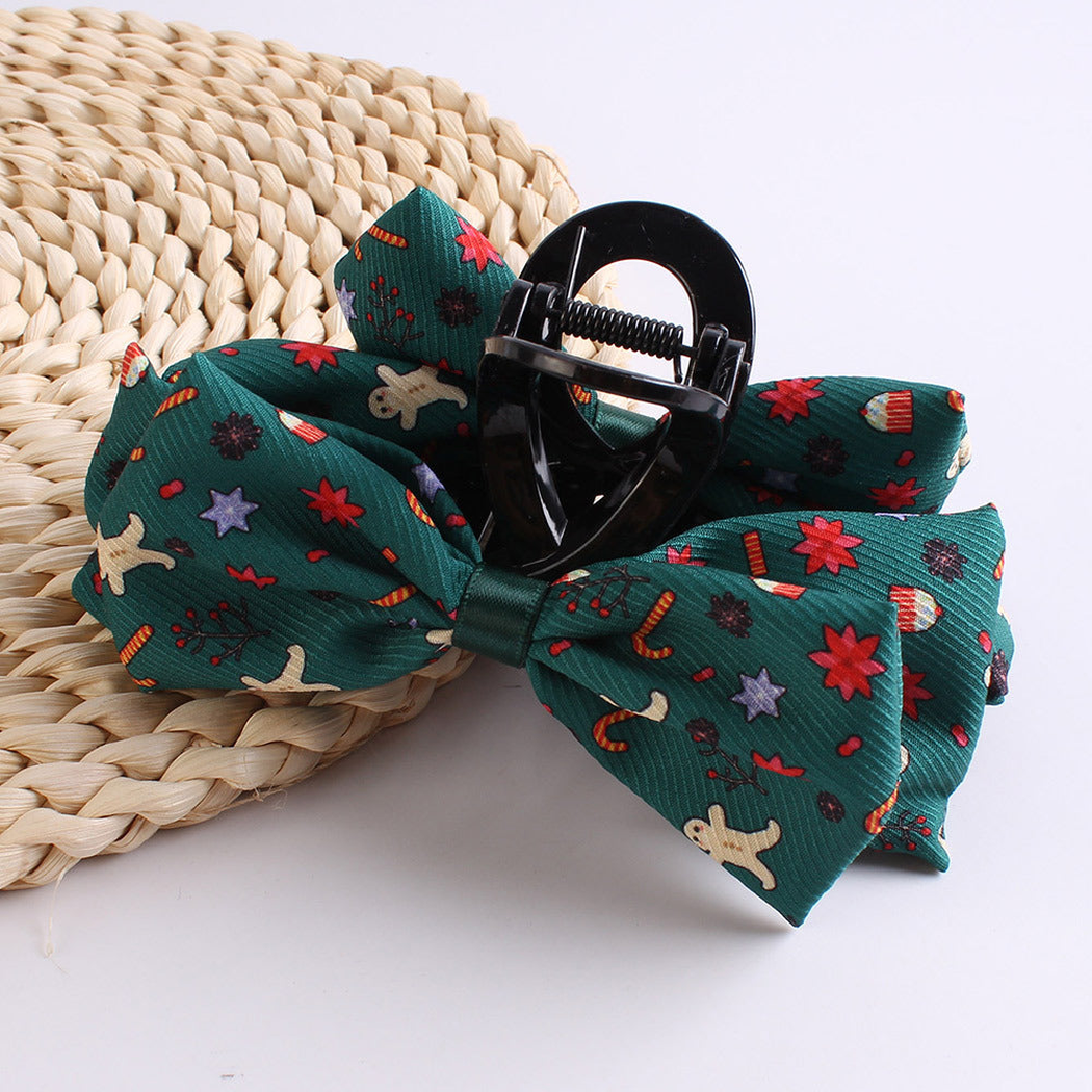 Beau - Christmas Character Hair Claw