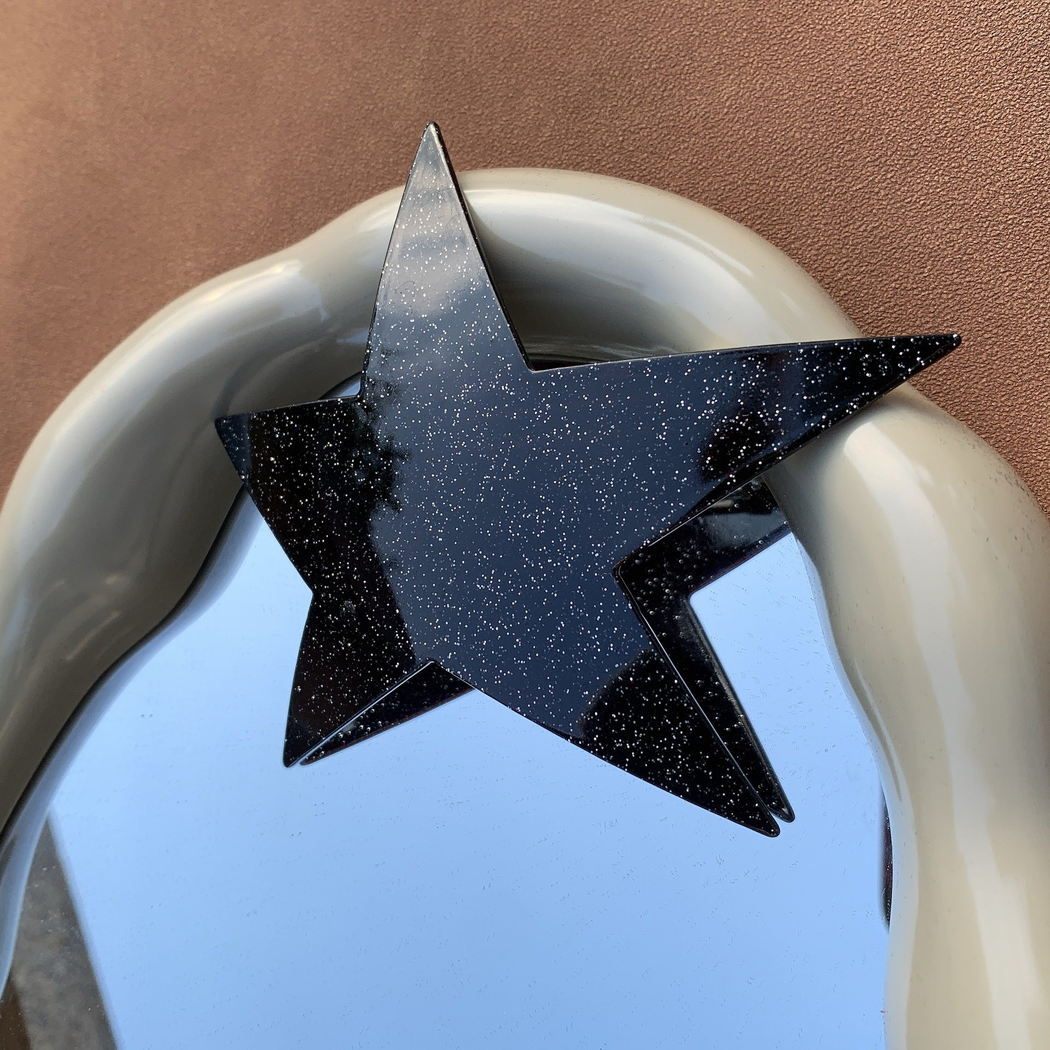 Beau - Star Flat-Profile Hair Clip