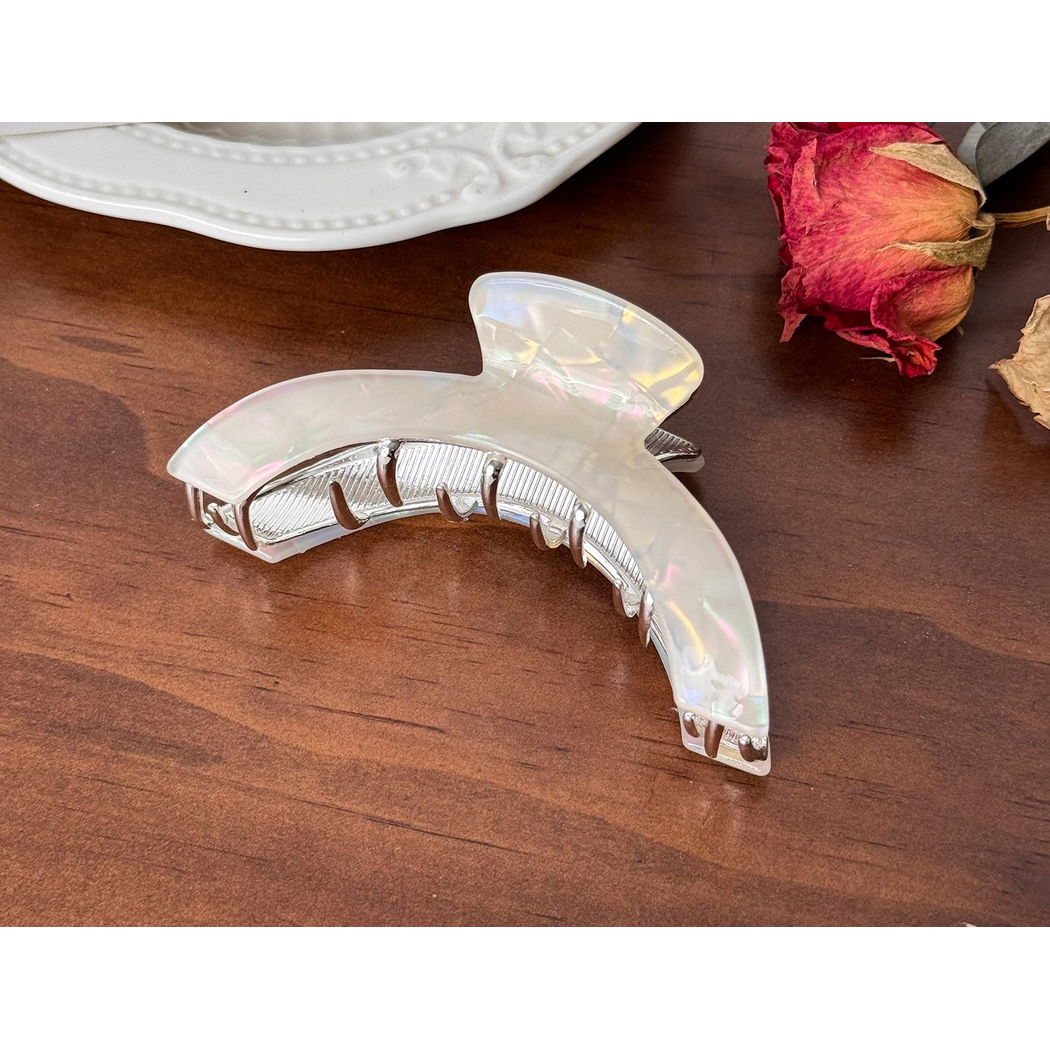 Beau - Looped Openwork Hair Claw