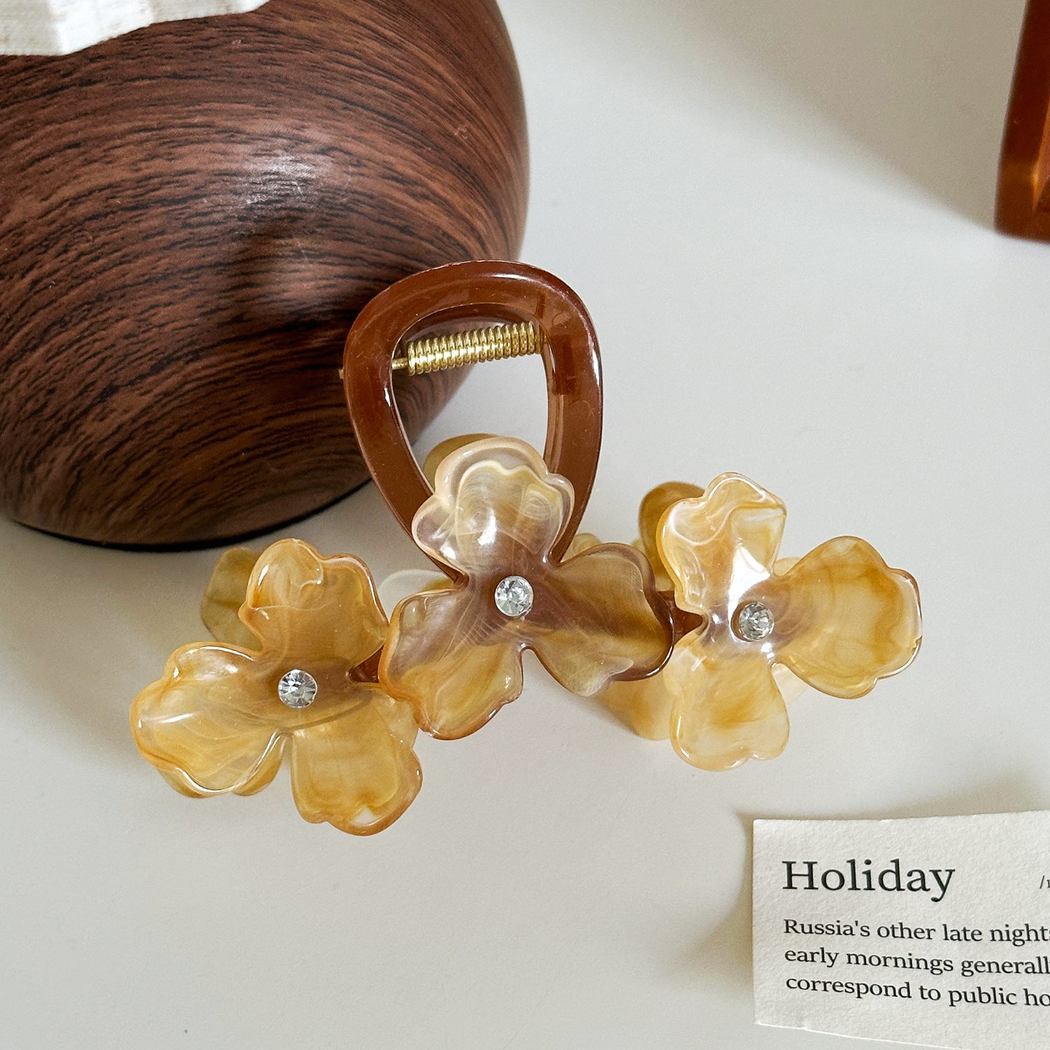 Beau - Floral Layered Hair Claw