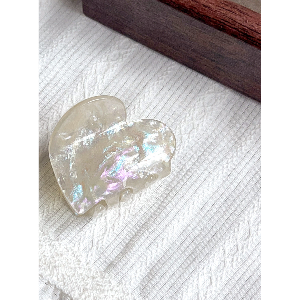Beau - Heart Iridescent Hair Claw