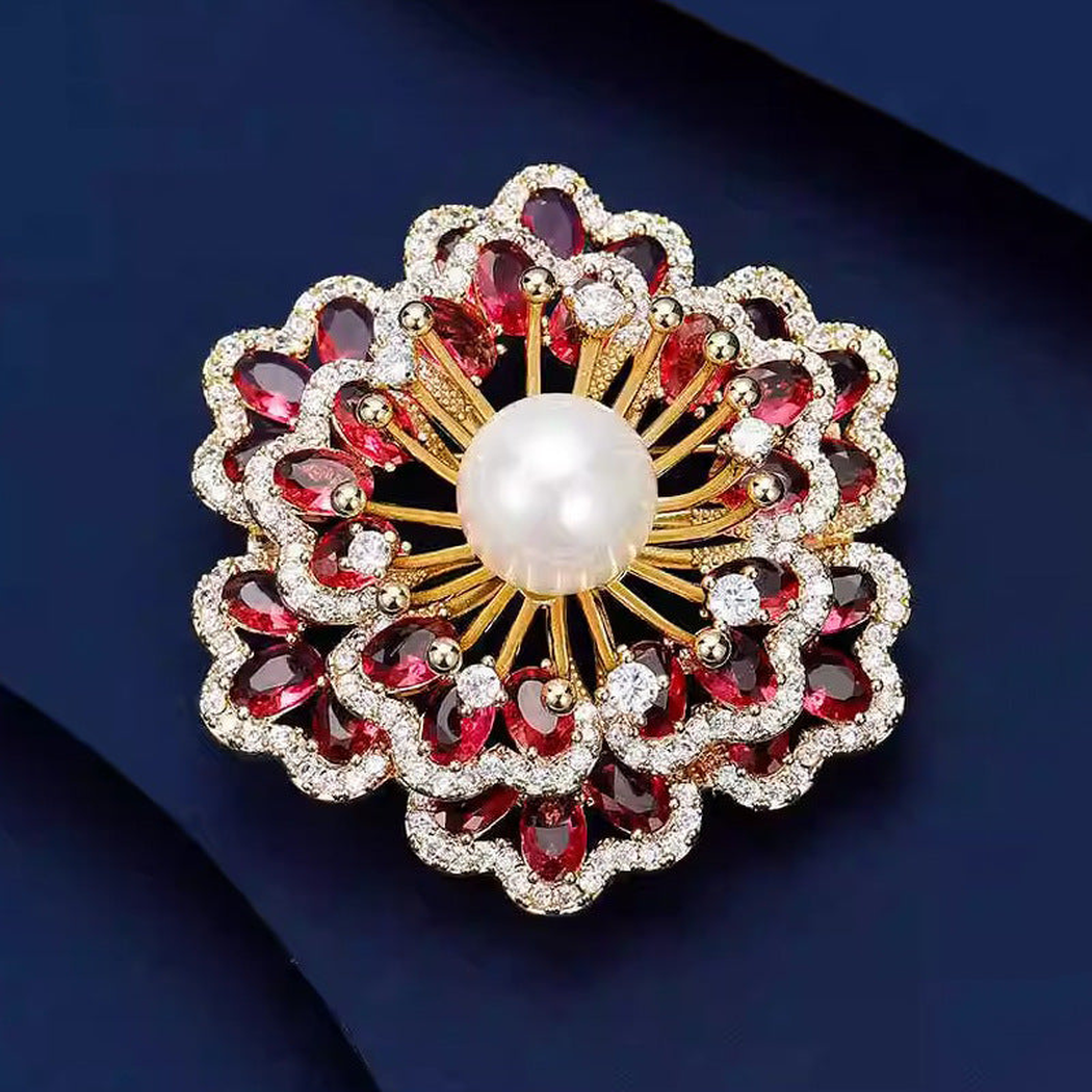 Brovia - Floral Radiating Brooch