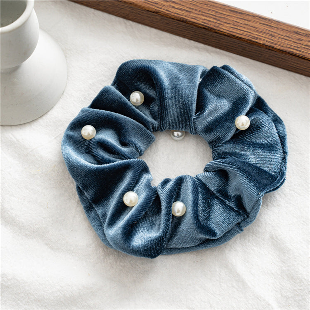 Gifty - Studded Soft-Pile Scrunchie