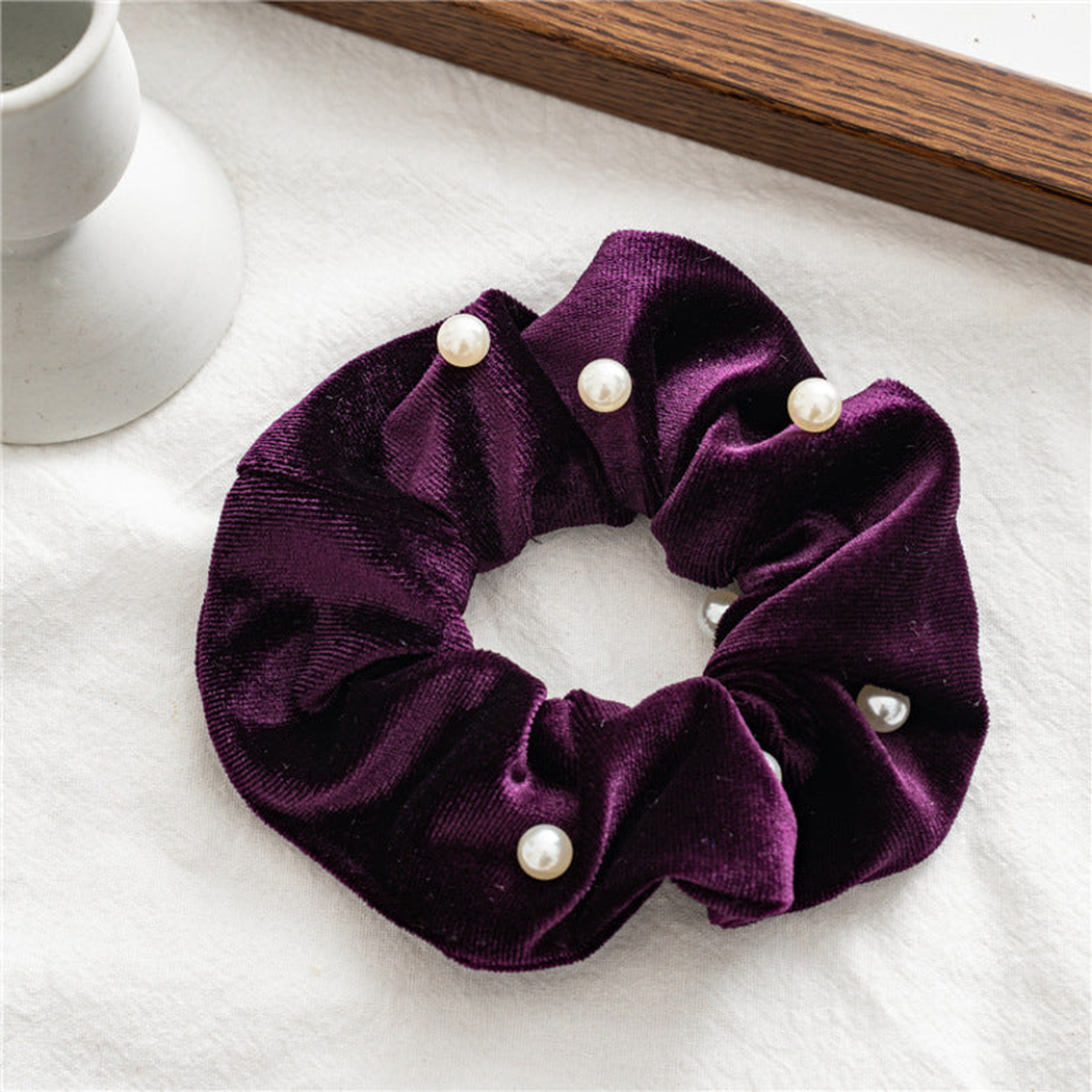 Gifty - Studded Soft-Pile Scrunchie