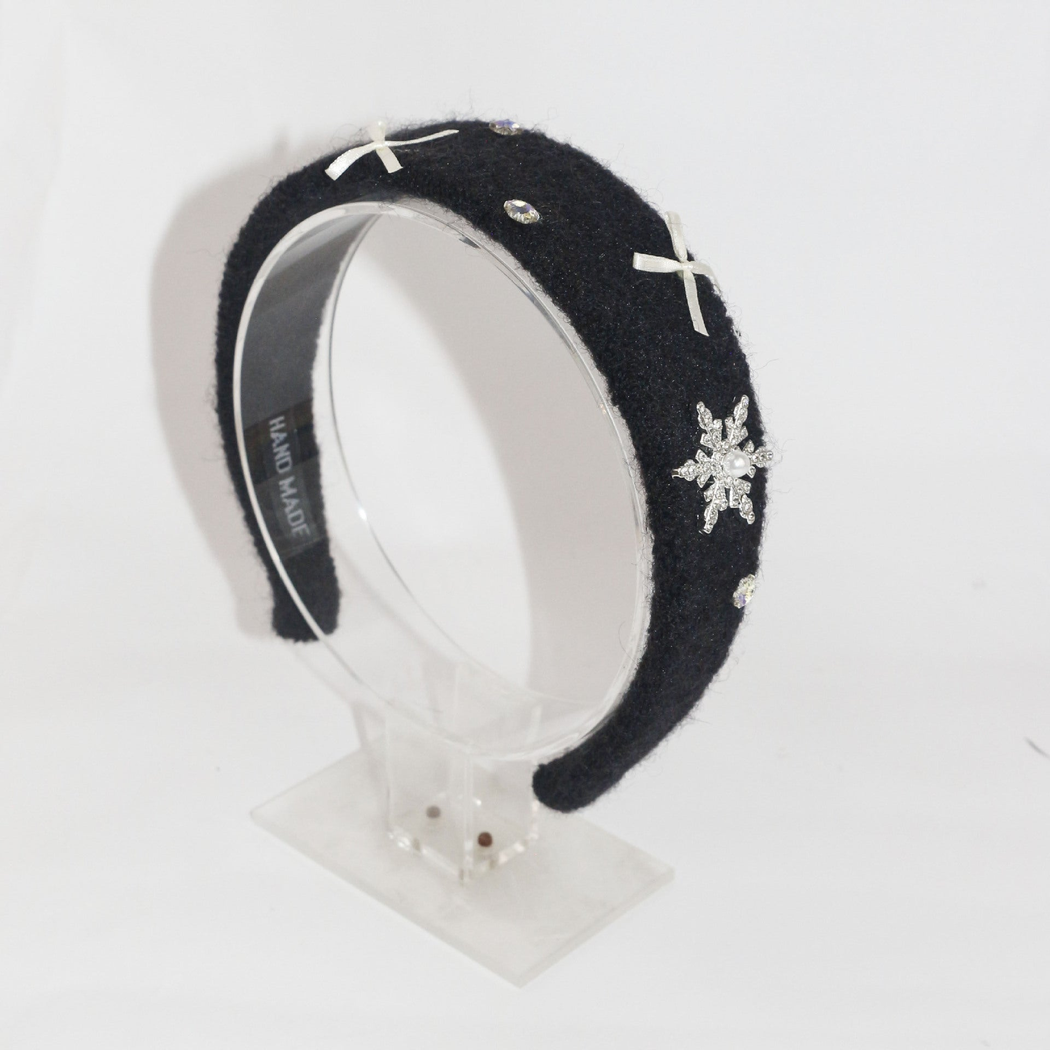 Gifty - Snowflake Beaded Headband