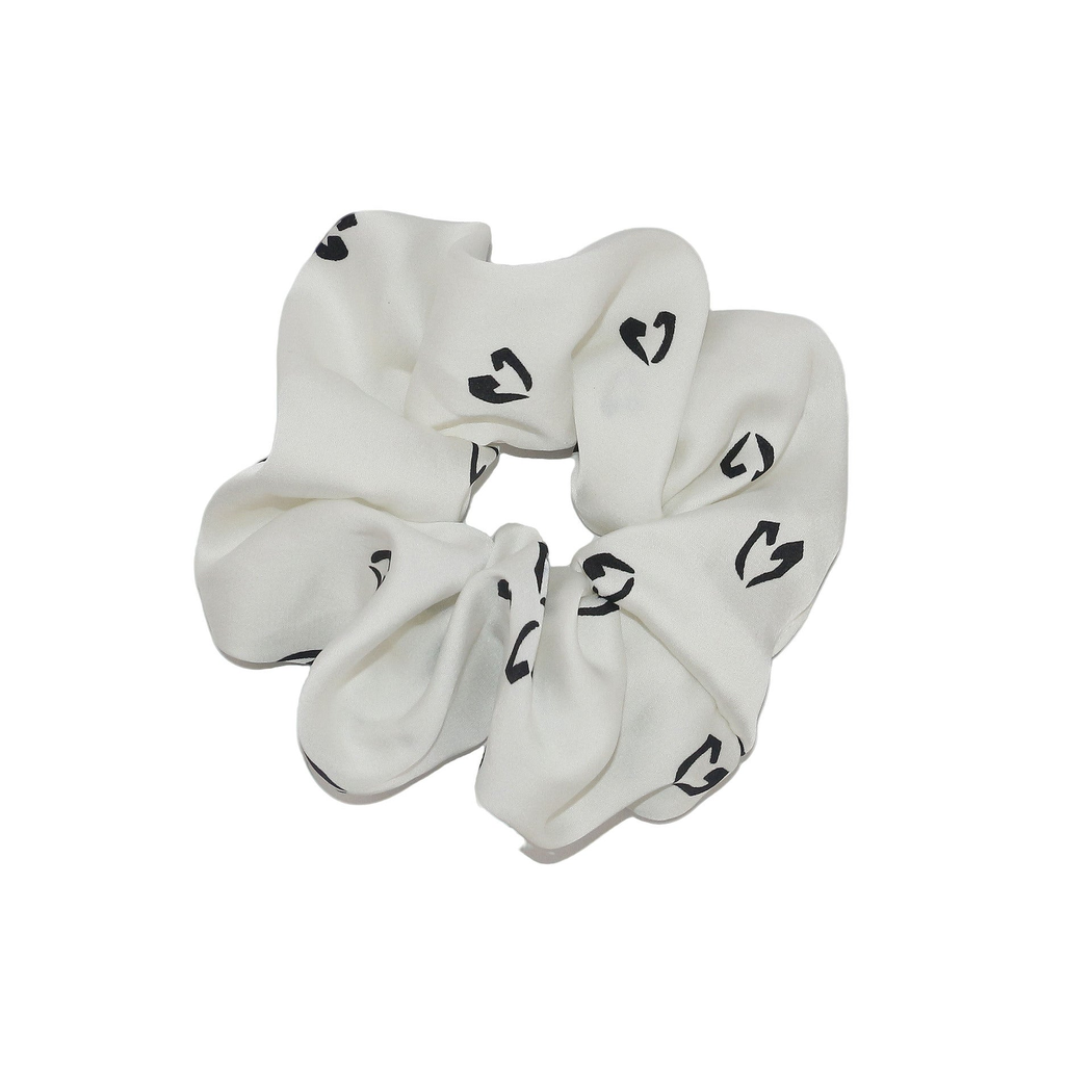 Gifty - Heart-Pattern Ruffled Scrunchie