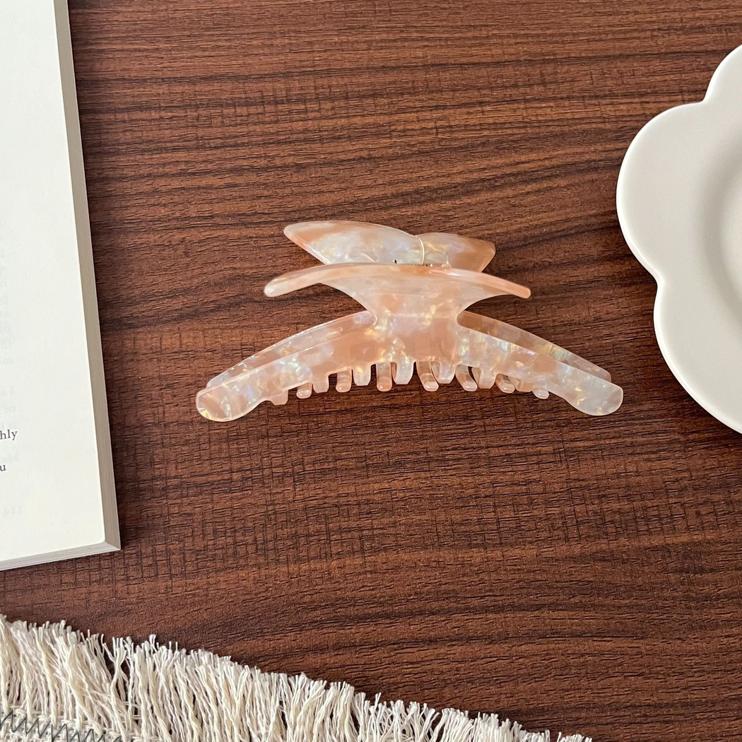 Beau - Butterfly-Shaped Marbled Hair Claw