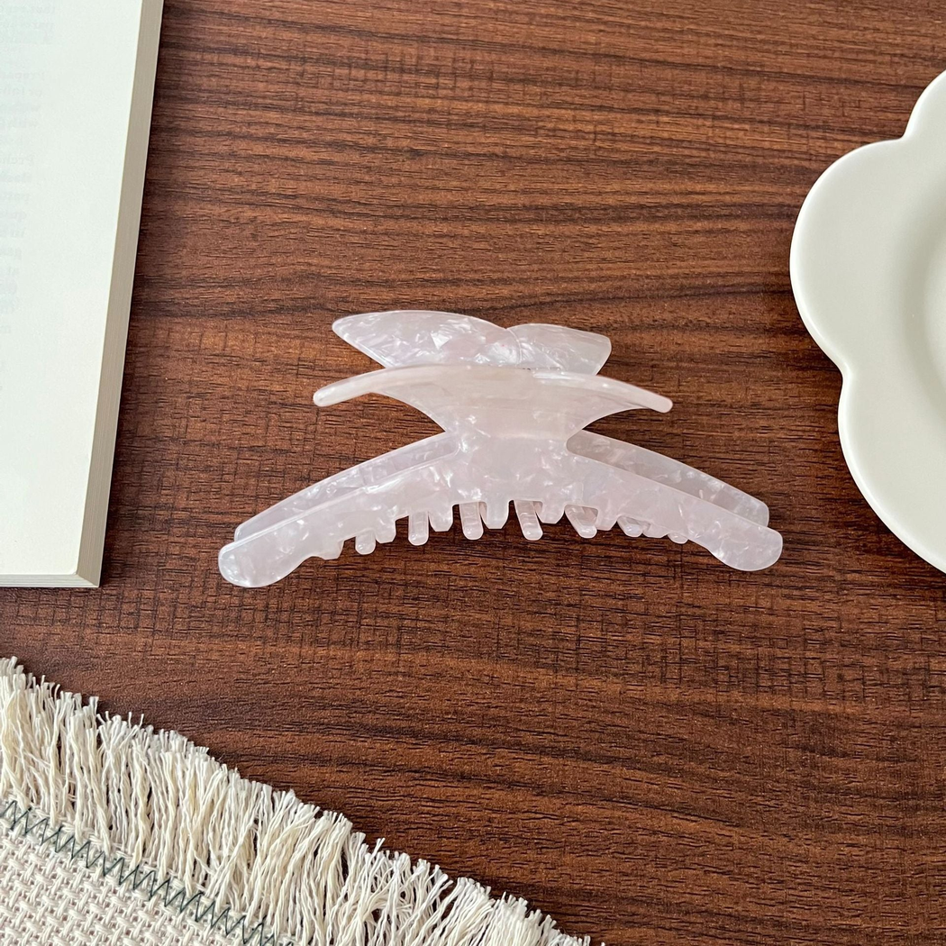 Beau - Butterfly-Shaped Marbled Hair Claw
