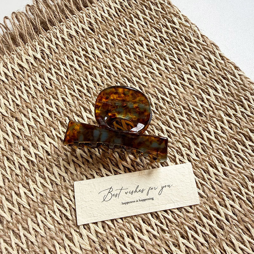 Beau - Abstract Pattern Rounded Hair Claw