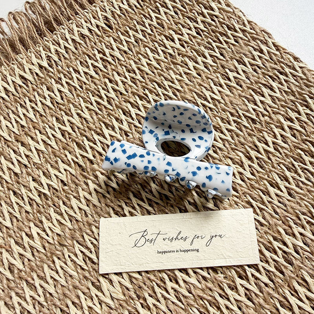 Beau - Abstract Pattern Rounded Hair Claw