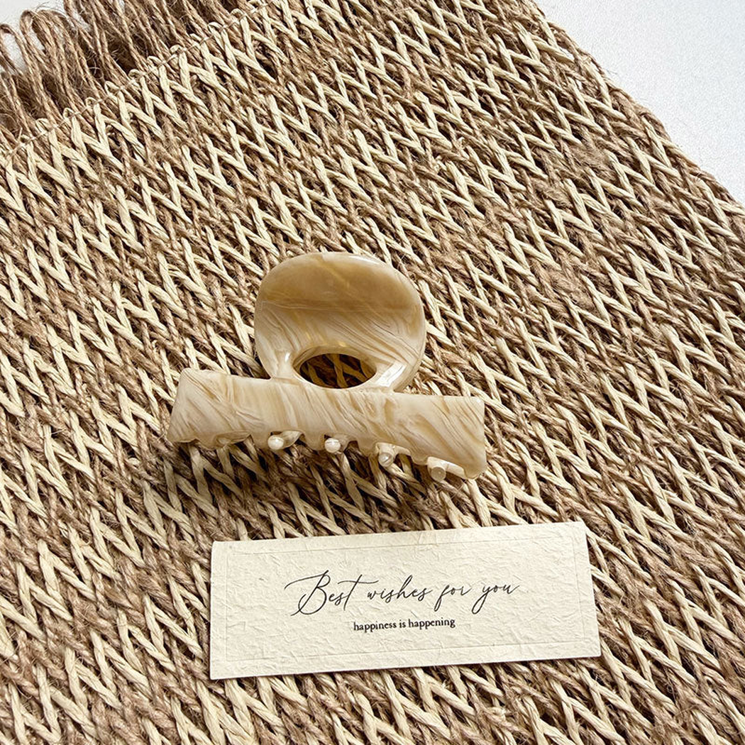 Beau - Abstract Pattern Rounded Hair Claw