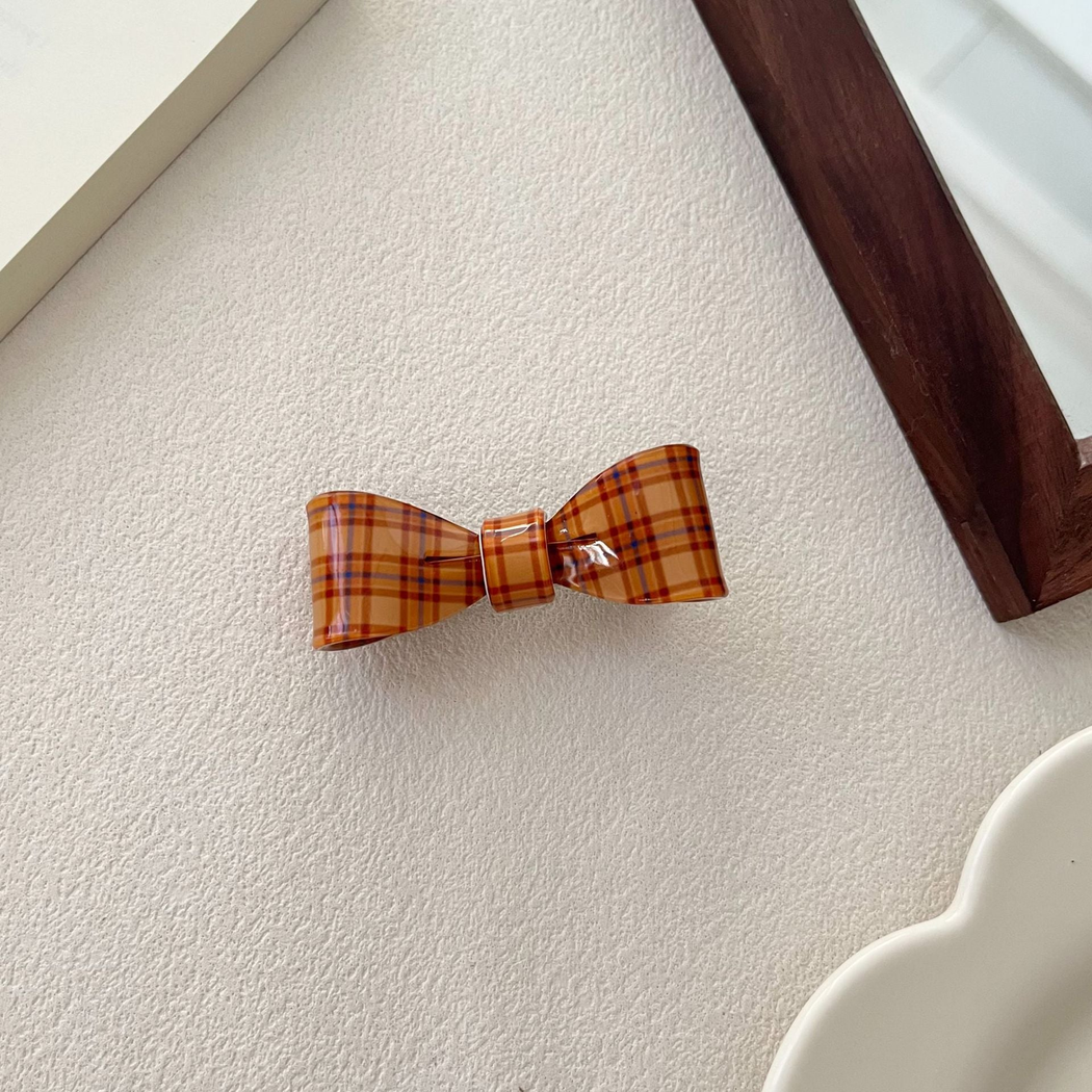Beau - Plaid Bow Alligator Hair Clip