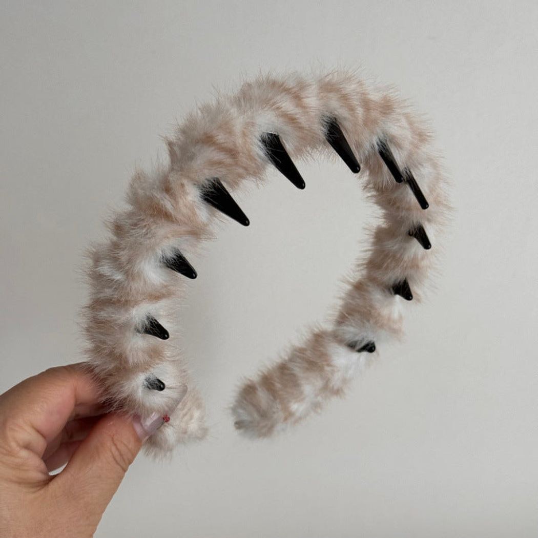 Gifty - Tiger-Stripe Wavy-Tooth Headband