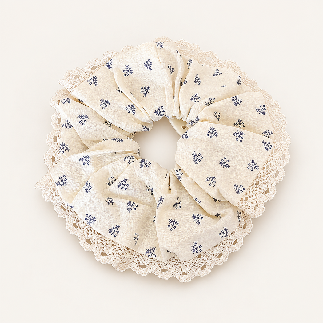 Gifty - Floral Ruffle Scalloped-Edge Scrunchie