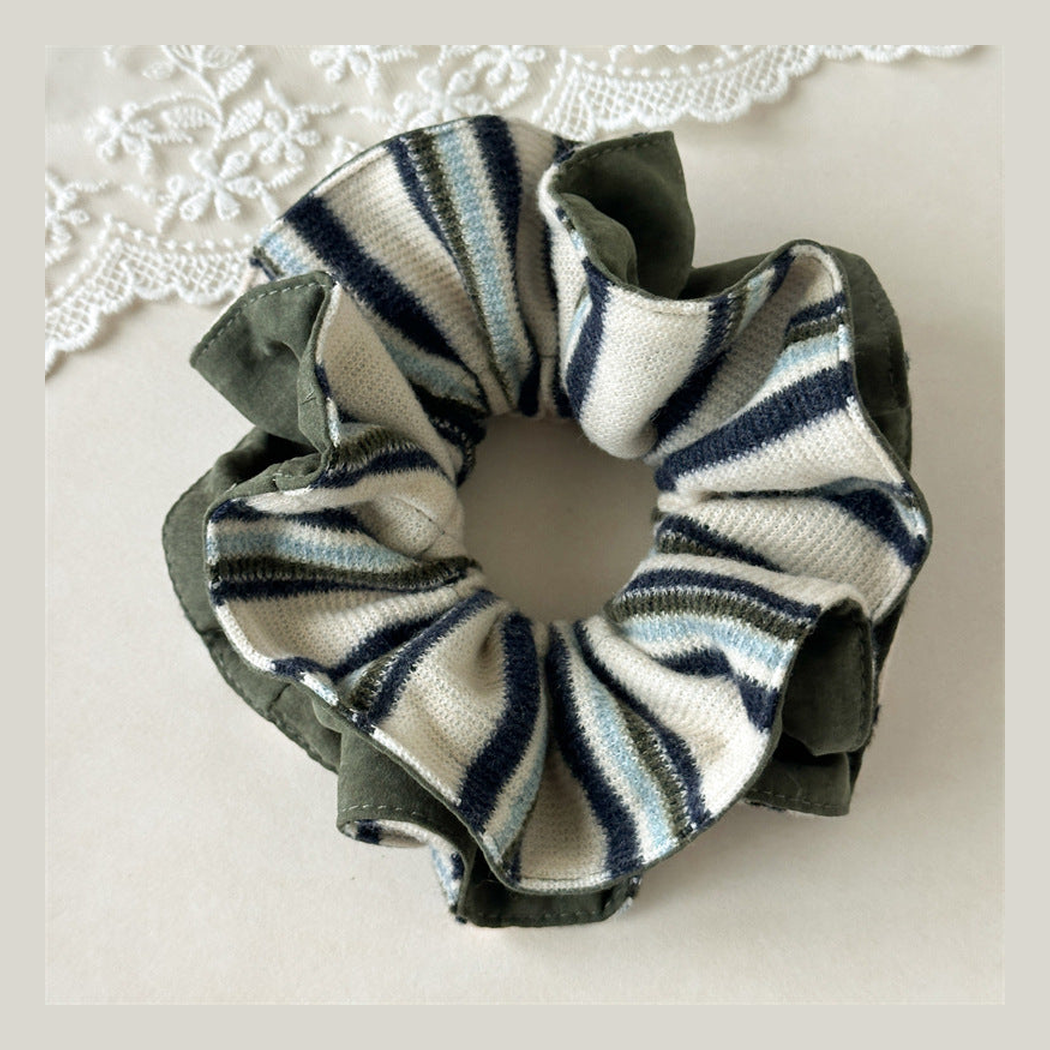 Gifty - Ribbed Texture Oversized Scrunchie