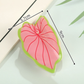 Beau - Leaf-Shaped Contrasting-Vein Hair Claw