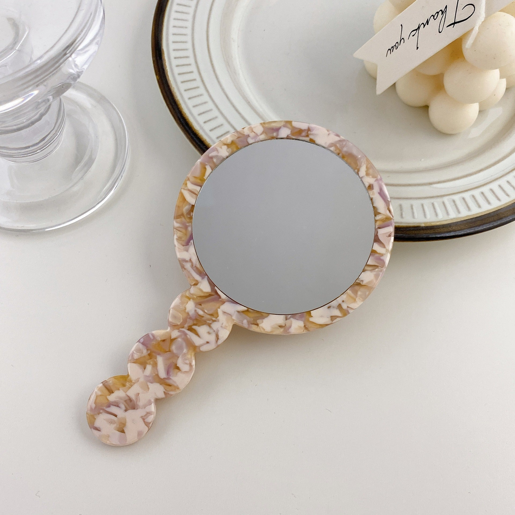 Mirroray - Circular Three-Lobed Handheld Mirror