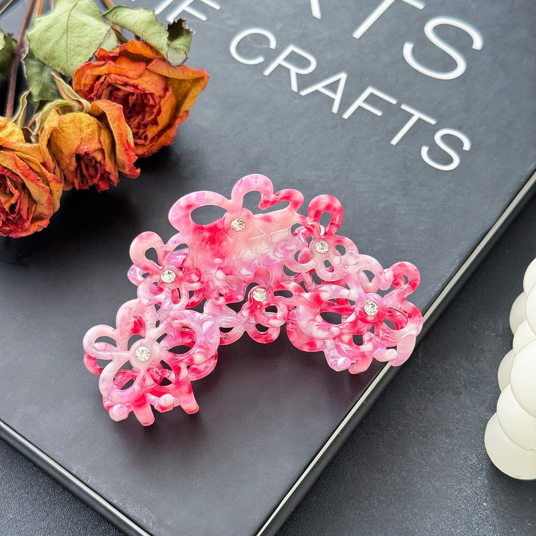 Beau - Openwork Flower Cluster Swirled Pattern Claw Clip