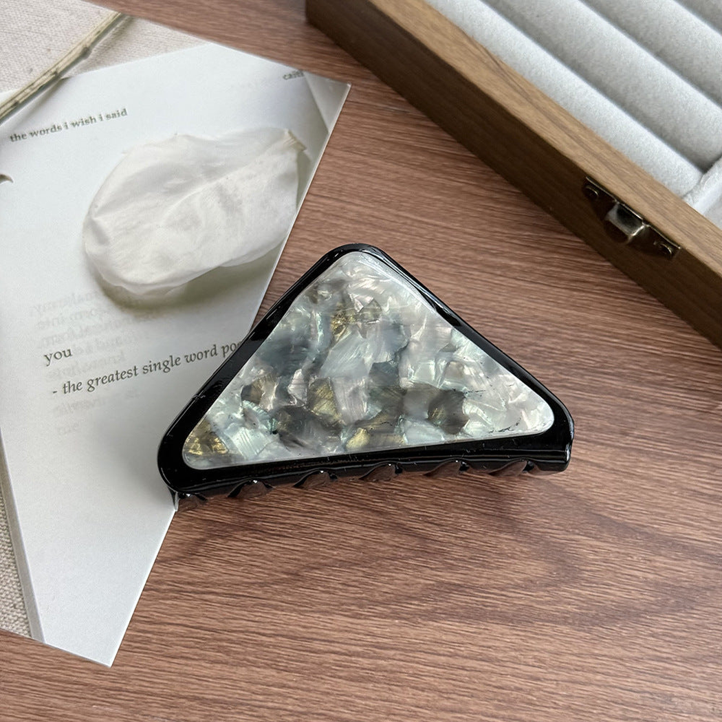 高级感碎贝三角醋酸抓夹复古斑纹鲨鱼夹简约通勤显气质女盘发头饰