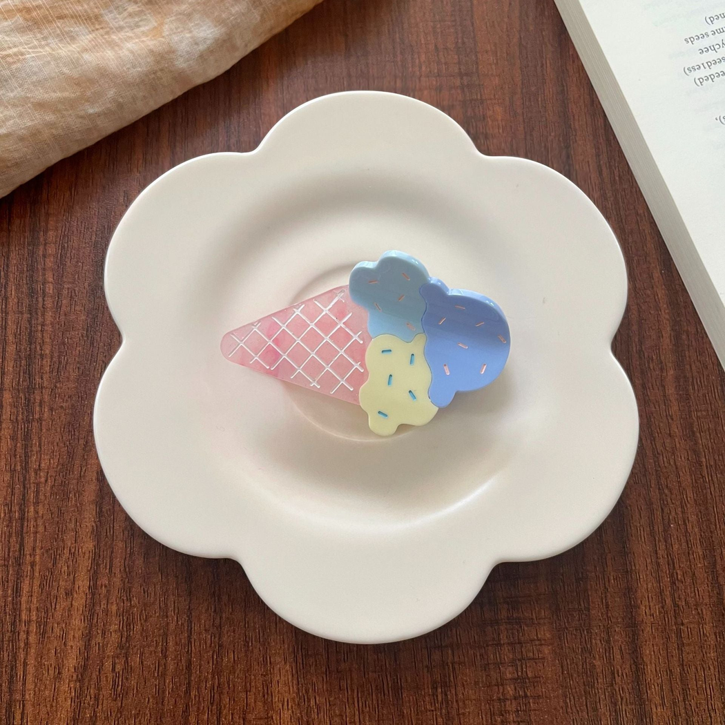 Beau - Ice Cream Motif Sprinkle Pattern Hair Claw