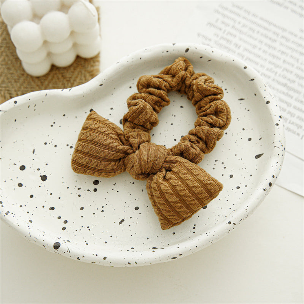 Gifty - Ribbed Bow-End Gathered Scrunchie