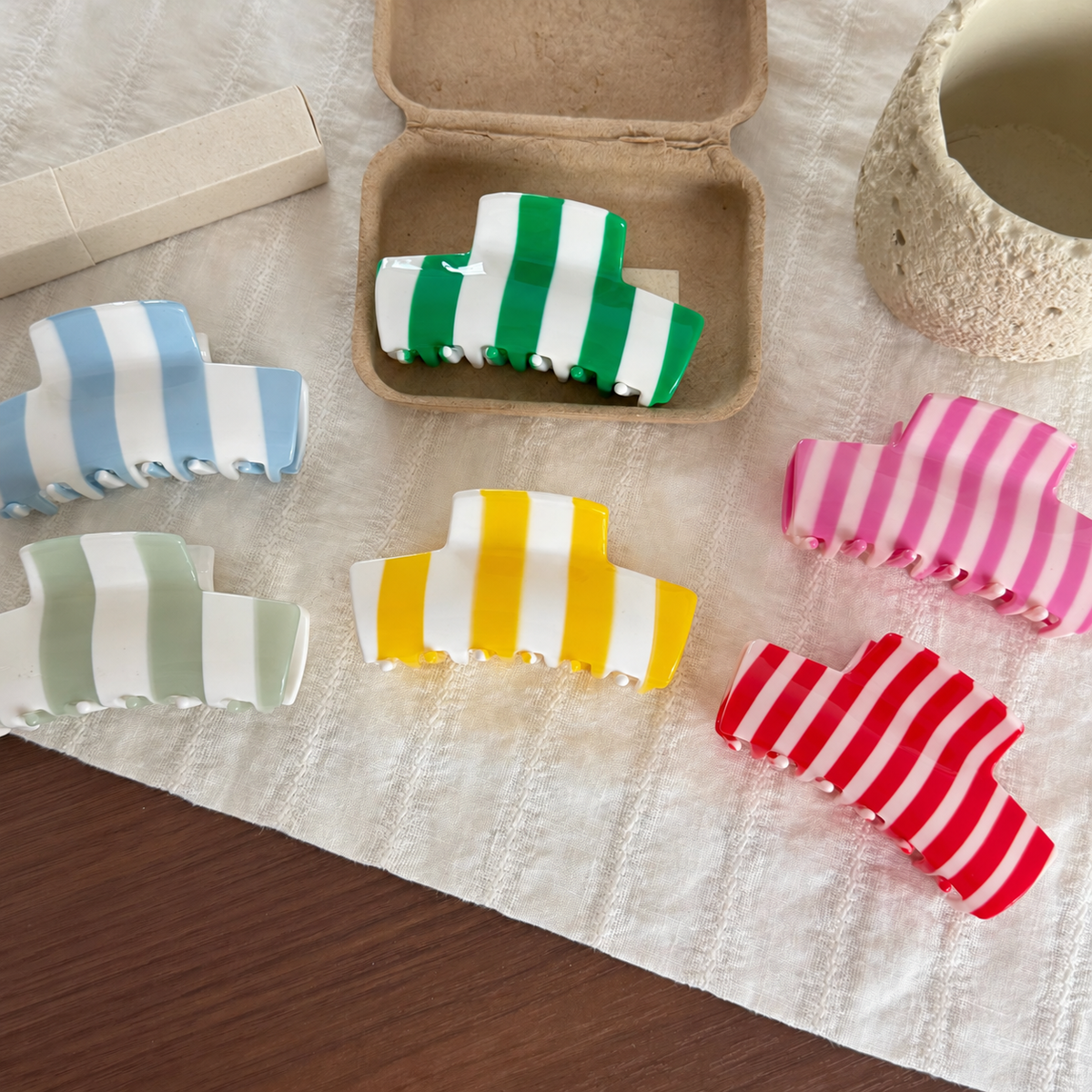 Hair accessory product image 1